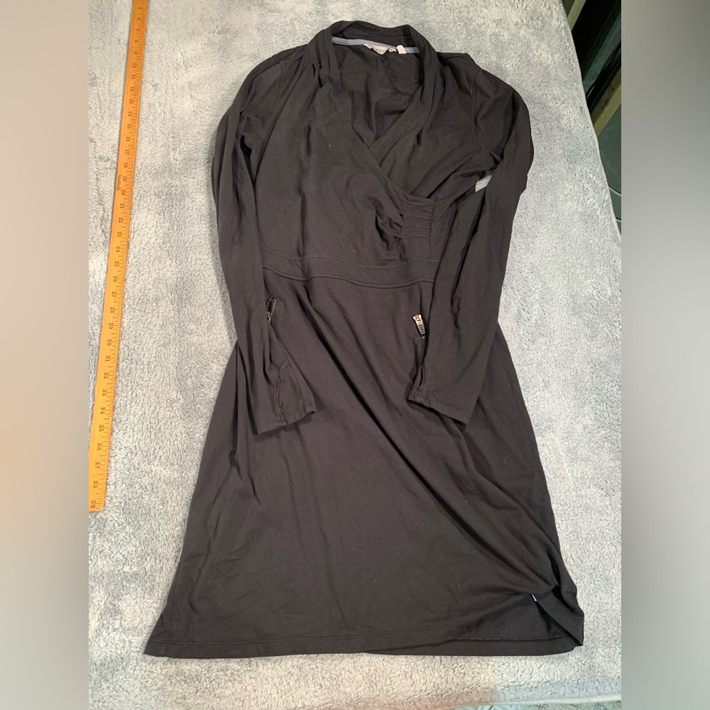 Athleta Black Long Sleeve Dress